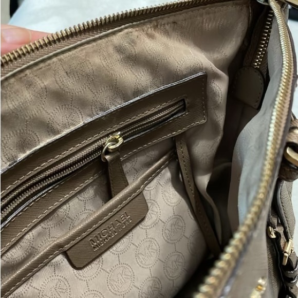 Michael Kors tote shoulder bag - Picture 11 of 15